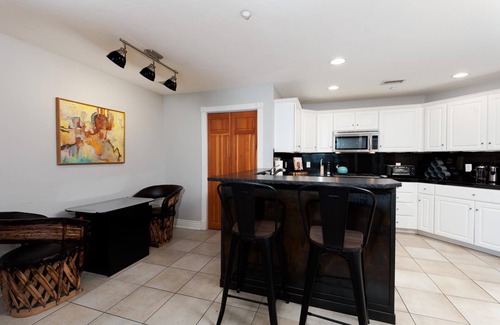 Historic Downtown Durango Condo | Prime Downtown Stay | Luxury 3BR Condo Steps from Main + Arcade