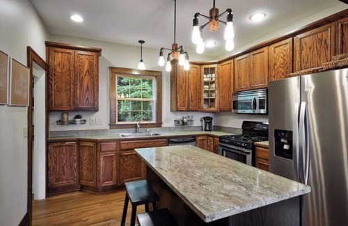 Red Wing House | PRIME LOCATION- HISTORIC DOWNTOWN RED WING