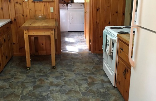 Rockwood House | Prime waterfront spot on Moosehead Lake