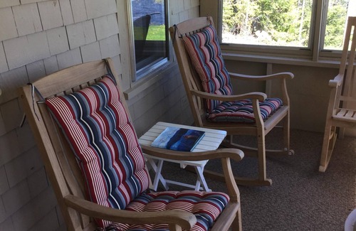 Rockwood House | Prime waterfront spot on Moosehead Lake