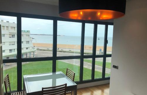 Distrito Oeste Apartment | PRIMERA LÍNEA PLAYA+PARKING GRATIS