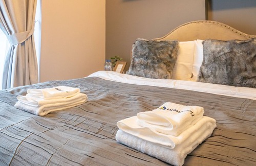 Jebel Ali Apartment | Primestay - Azizi by Aura in Jebel Ali