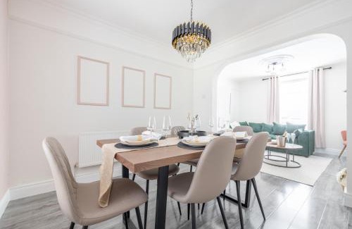 Londonderry House | Primrose