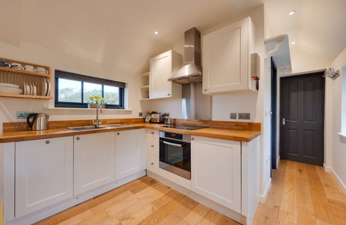 Mayfield Cottage | Primrose Lodge