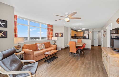 Cherry Grove Beach Condo | Prince Resort 1802-2BR/2BA Oceanfront condo in Cherry Grove