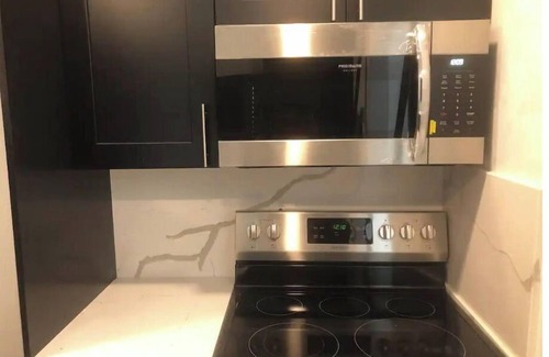 Miami Gardens House | Princess Cove - Cheerful 3 bdrm house free parking