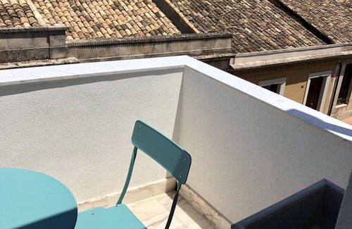 Canicattini Bagni House | Princess Jolanda