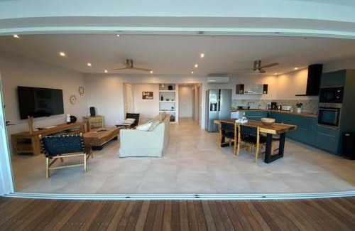 Orient Bay Apartment | Princess Mahault - Beachfront - Orient bay - luxury apartment