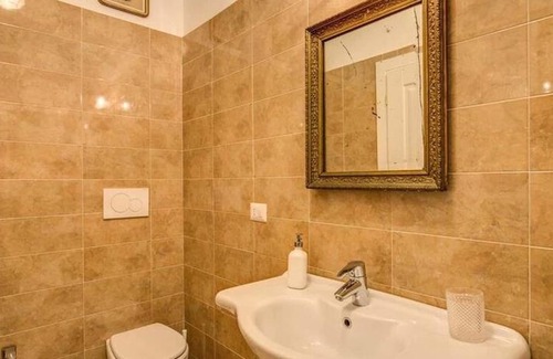 Esquilino Apartment | Principe Amedeo 1