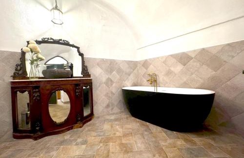 Isolabona Apartment | Principessa Grace Apartment Isolabona Italy Sleeps 3