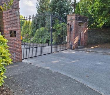 Killarney House | Priory Guest Accommodation