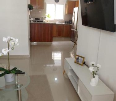Residencial Alameda Oeste Apartment | Pristine