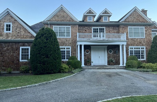 Southampton House | Pristine, Private Home with Heated Pool & Tennis/Pickleball Court near all