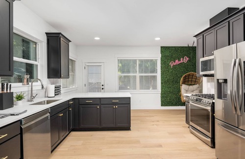 Mississippi District House | Pristine Renovation w/Epic Location, Pet Friendly, Fully Fenced, Hot Tub, Walk to Bars, Shopping