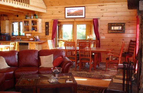 Provincetown House | Privacy and Luxury on 9 acres Overlooking Ponds & Ocean - Dog Friendly
