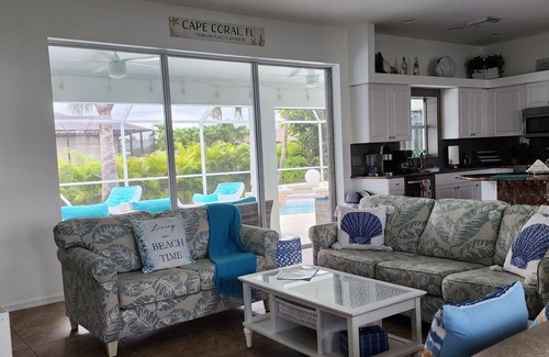 Pelican House | Privacy in Paradise