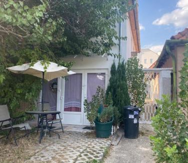 Budaors House | Privat szobak 3