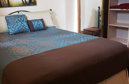 Chestermere Resort | PRIVATE 1 B/R Suite in Upscale formerShowhome . 4 MIN walk to Lakeside beach Pk