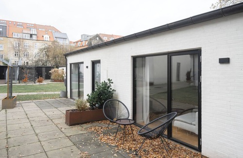Øgadekvarteret Apartment | Private 1-BR Townhouse with a terrace - 157