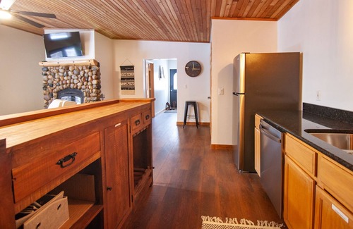 Lake Township Cabin | Private 11 acres .7 Mi to Crystal Lake Public launch | 3 Min to Downtown Beulah