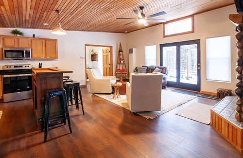 Lake Township Cabin | Private 11 acres .7 Mi to Crystal Lake Public launch | 3 Min to Downtown Beulah