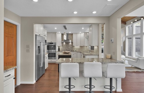 Walden on Lake Conroe House | Private 6BED/5.5+Bath Lakefront Home on Lake Conroe's Calmest Cove