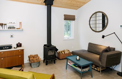 Irondale Cottage | Private and secluded off water property