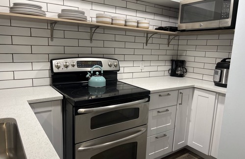 Bountiful House | Private Basement 2BR 15 min to SLC, Airport, & Fun!