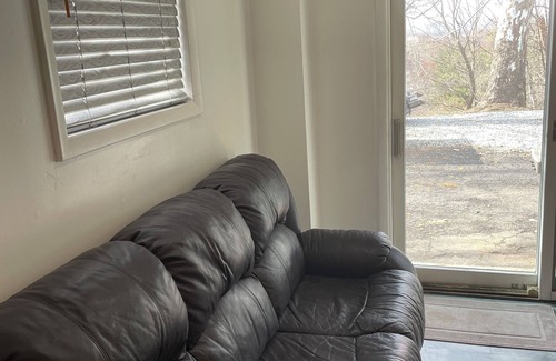 Little Falls Apartment | private bath laundry free Wi-Fi 10 miles west of Midtown Manhattan direct bus