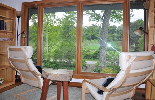 Sandy Point House | "🌊🏖️ Private beach🌲🏞️ Acadia?. 🦞🛥️ Bar Harbor😴 Sleeps 20🐾🐶 Pet friendly❤️affordable