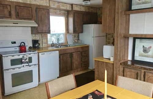 Port Angeles House | Private Beach Access Trail, peaceful wooded setting - sleeps 3