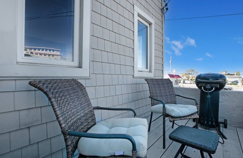 Lido Beach House | private beach house