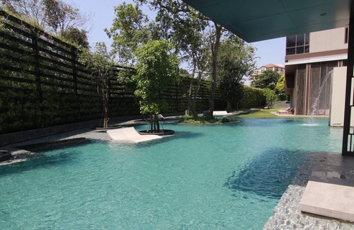 North Pattaya Apartment | Private beach, stunning pool, tranquil Pattaya