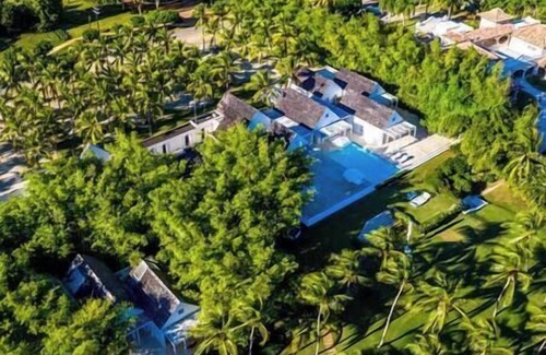 Las Palmas Villa | Private Beach Villa walking distance to the Marina
