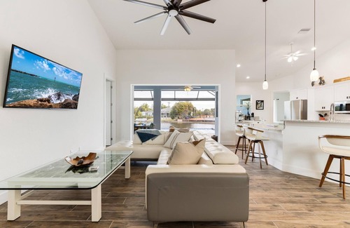 Burnt Store House | Private Beach with volleyball, Saltwater pool & spa - Villa Siren Calling - Roelens Vacations