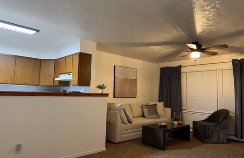 Onekama Apartment | Private beachfront 1BR apt with sofa bed in Onekama