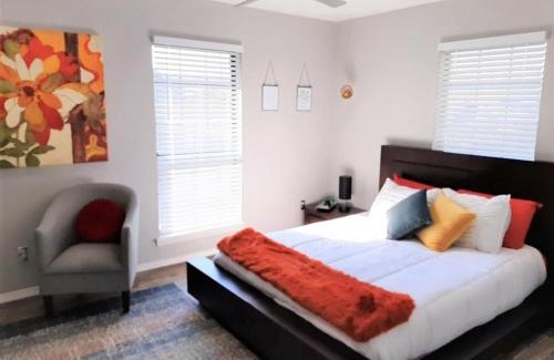 Central Oklahoma City House | Private Bedroom Suite Communal House near Integris