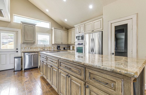 April Sound House | Private Boat Dock & Slip: Luxe Lake Conroe Gem!