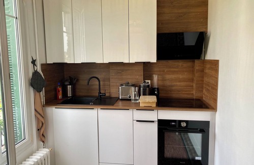 Athis-Mons Apartment | Private cinema & Popcorn near Orly airport and Paris