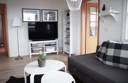 Borgarnes Cabin | Private cottage in West Iceland, Breathtaking surroundings - Glacier views!
