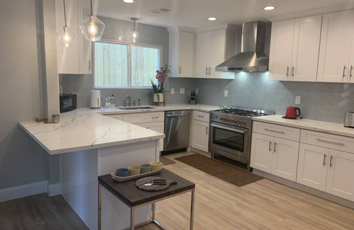 Texas Medical Center Cottage | Private Cottage near the Texas Medical Center