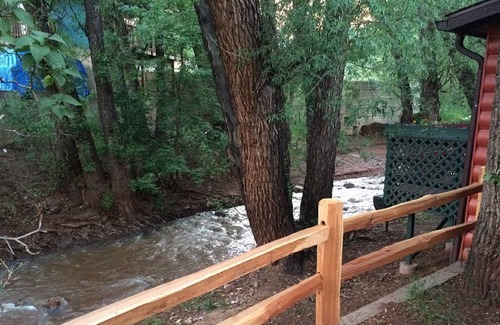 Manitou Springs Cabin | Private CREEKSIDE CABIN! Near Garden of the Gods and Pikes Peak. Pet/420 OK!