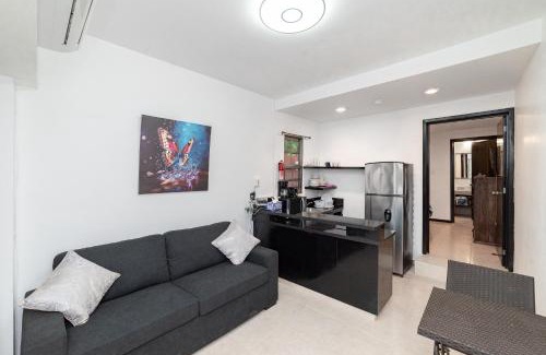 Puerto Juarez Apartment | Private Edificio Casa Playa Blanca 2 minutes walking distance to the beach