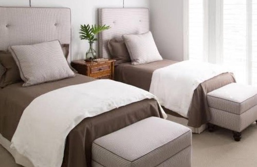 Parklands Bed & Breakfast | Private ensuite rooms in the center of PARKLANDS