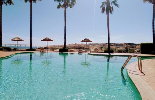 Porto de Mos Apartment | Private flat in VILA MÓS complex with a beautiful swimming pool area.