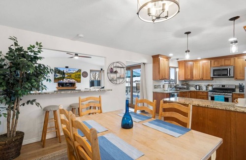 Arvada Apartment | Private Heated Pool~Lakefront~Kitchenette~Sleeps 12~Peloton Bike!