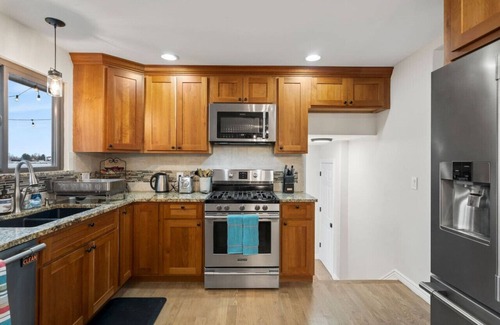 Arvada Apartment | Private Heated Pool~Lakefront~Kitchenette~Sleeps 12~Peloton Bike!
