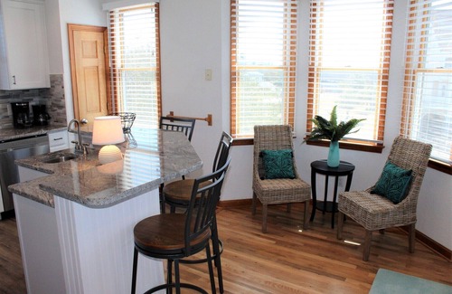 Manteo House | Private Home | Dock Space | Two Bikes | Screened Porch