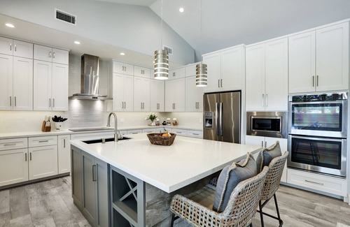 Burton House | Private home with pool on 3+ acres within 15 minutes of Round Top & Brenham!