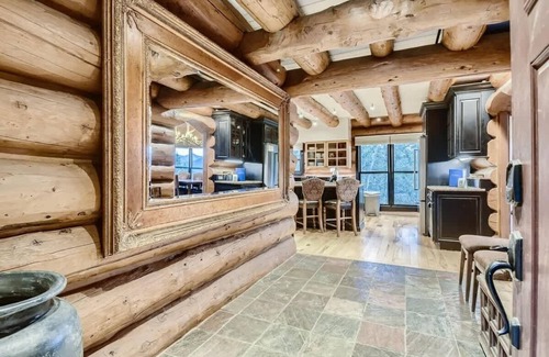 Wildernest House | Private Hot Tub in Amazing Home Away From Home!
